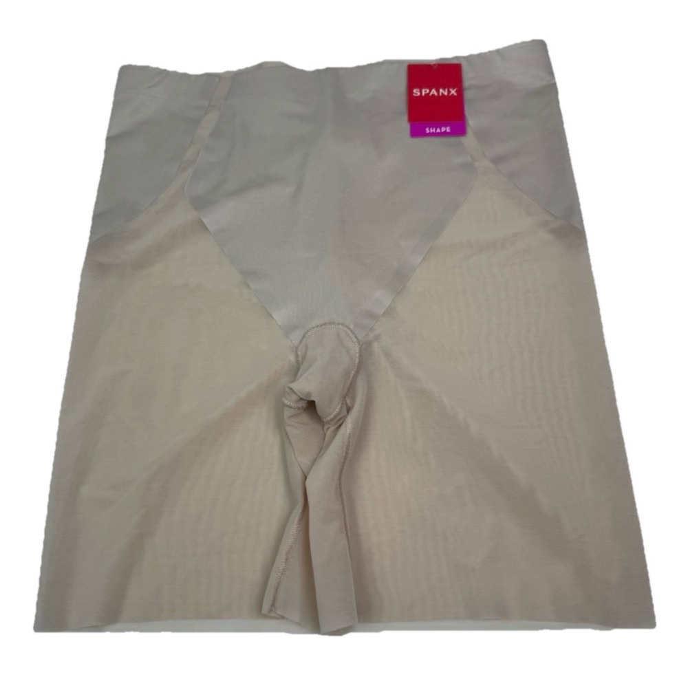 NWT Spanx Haute Contour Women's XL High-Waisted Mid-Thigh Short Soft Sand FS6615